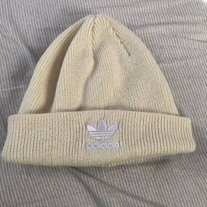 Adidas beanie